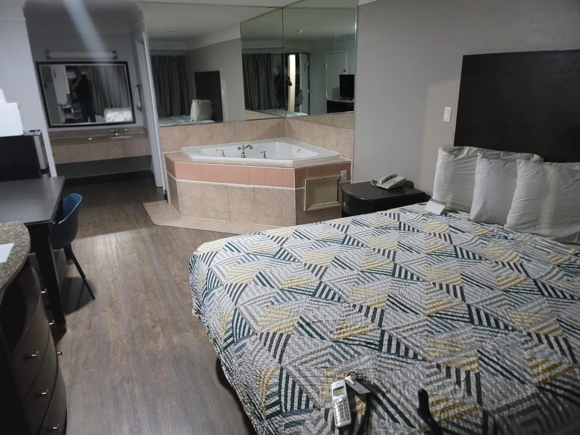 Studio 6 Suites Hinesville, Ga Экстерьер фото